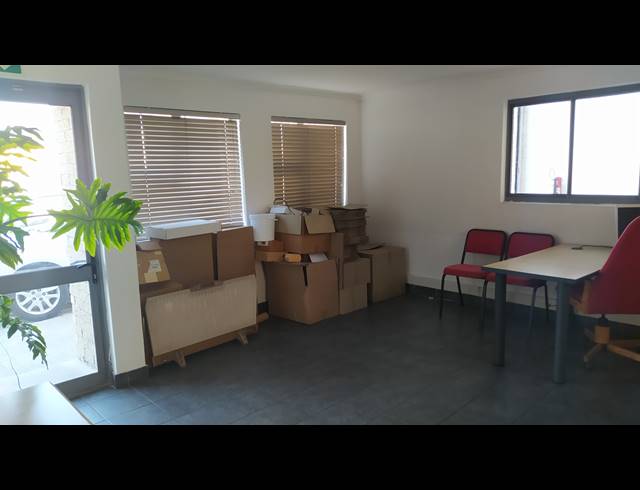 509M² WAREHOUSE TO LET IN EPPING INDUSTRIAL